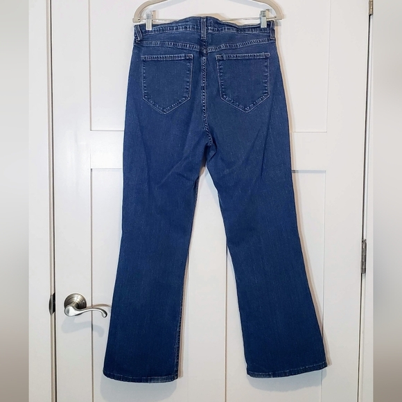 NYDJ Lift & Tuck Boot Cut Jeans High Rise Stretch Size 16 Medium Wash - Picture 11 of 16